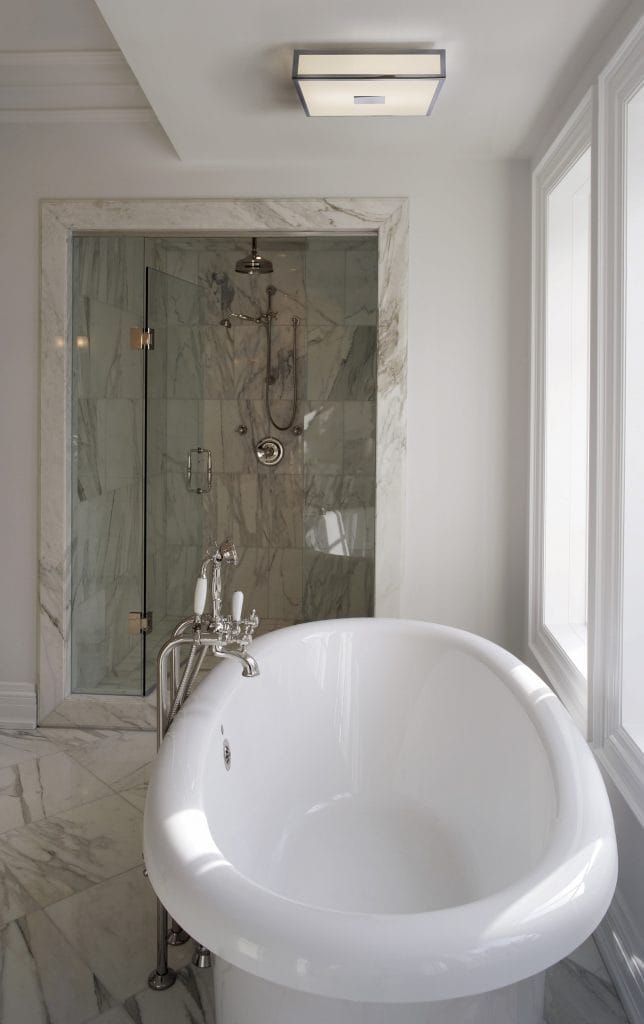 Mashiko300LED_Insitu_Bathroom
