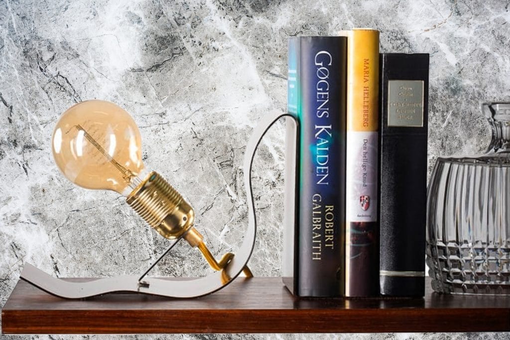 COPENHAGEN GLASS COLLECTION LEAN - On Me Table Lamp In Brass Finish