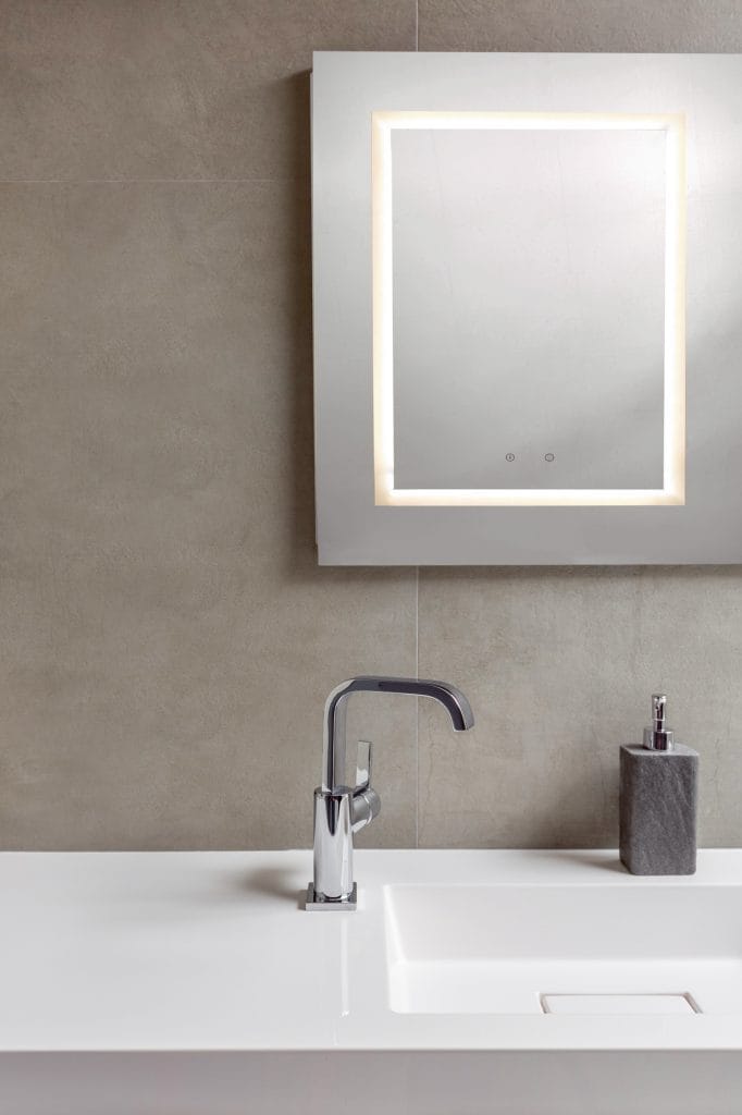 THE LIGHTING BOOK BATHROOM Tupa Mirror LED IP44 with Bluetooth Speaker