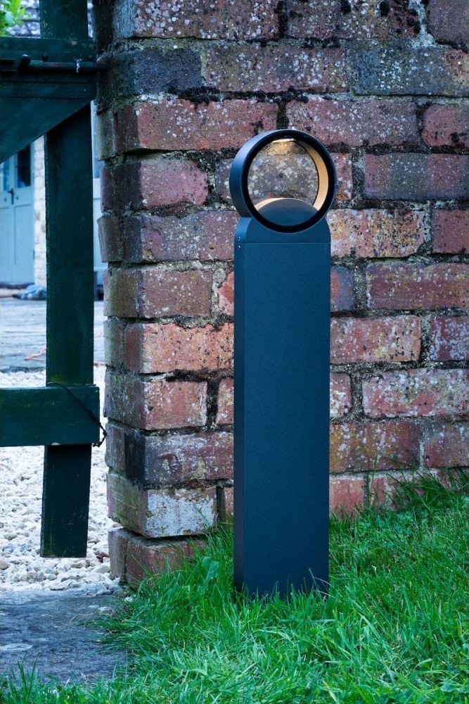 modern LED outdoor post light