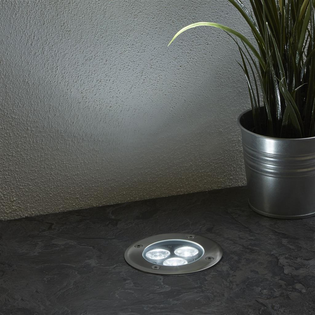 recessed outdoor spotlight