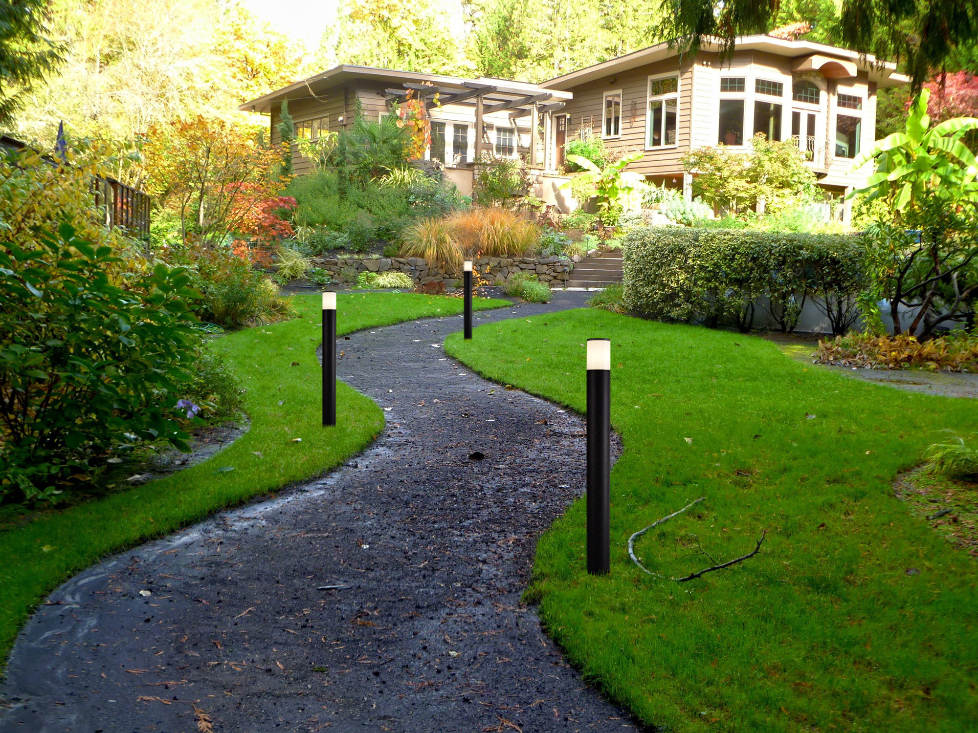 simple outdoor post light lining pathway