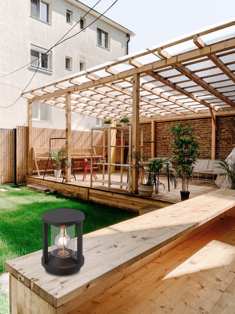 outdoor pedestal on decking