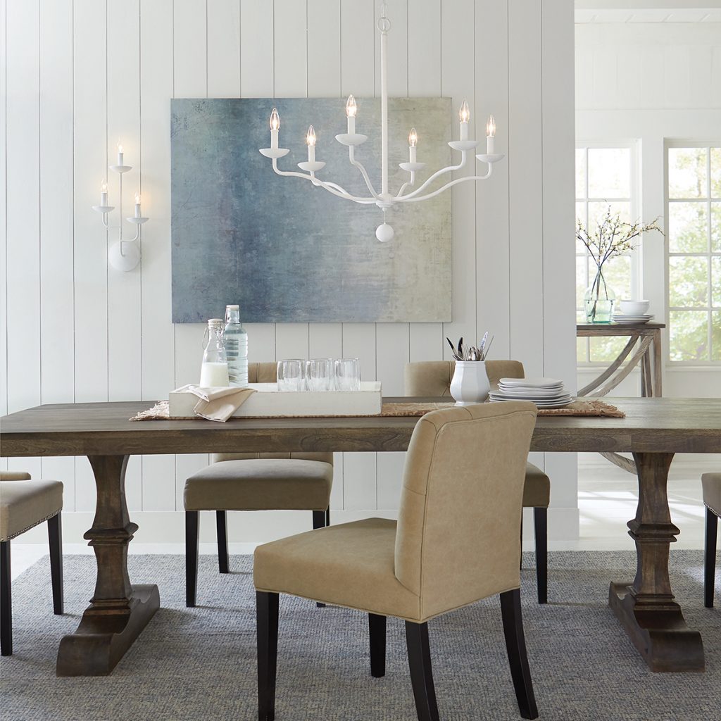 modern/contemporary chandelier insitu
