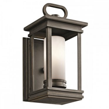 SOUTH HOPE Small Exterior Wall Lantern Bronze